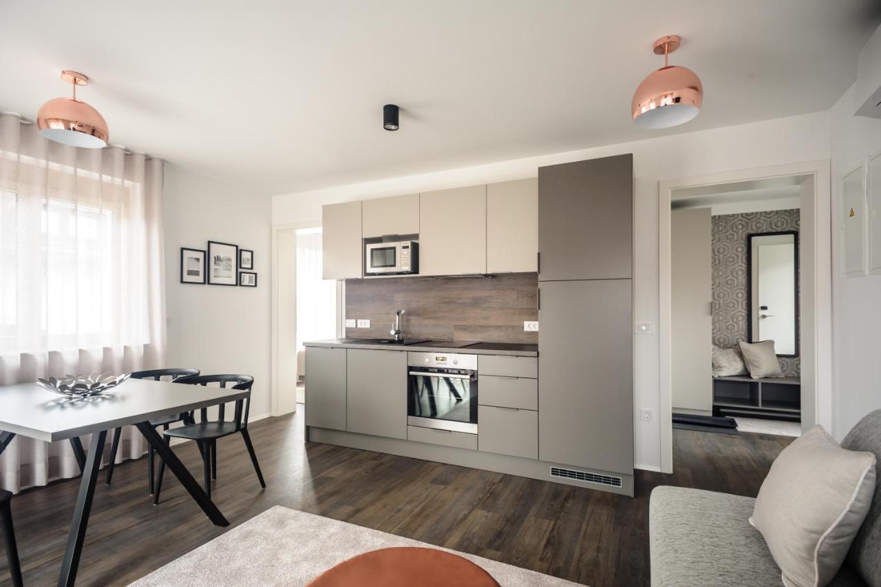 Apartments Villa Tatiana Блед Экстерьер фото