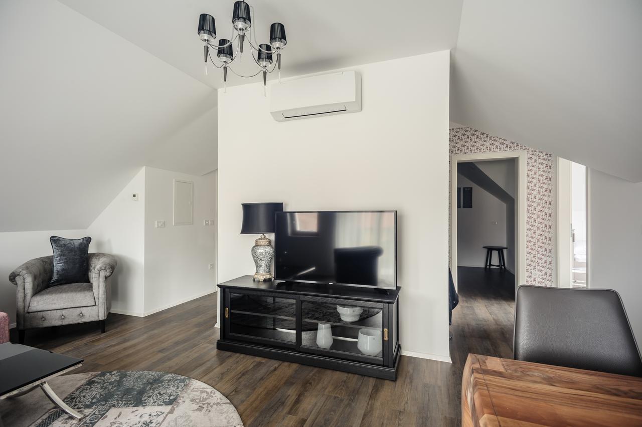 Apartments Villa Tatiana Блед Экстерьер фото