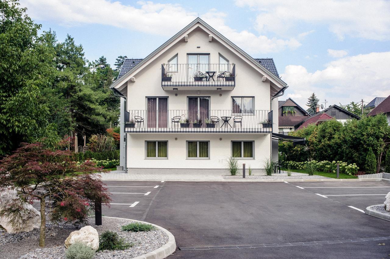 Apartments Villa Tatiana Блед Экстерьер фото
